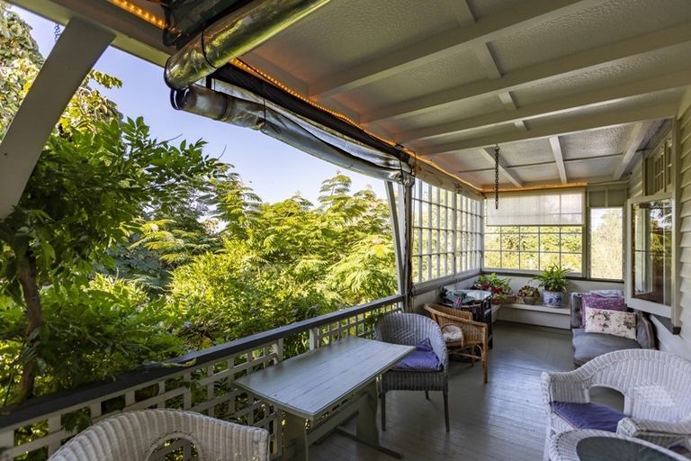 Photo of property in 29 Domain Road, Waipawa, 4210