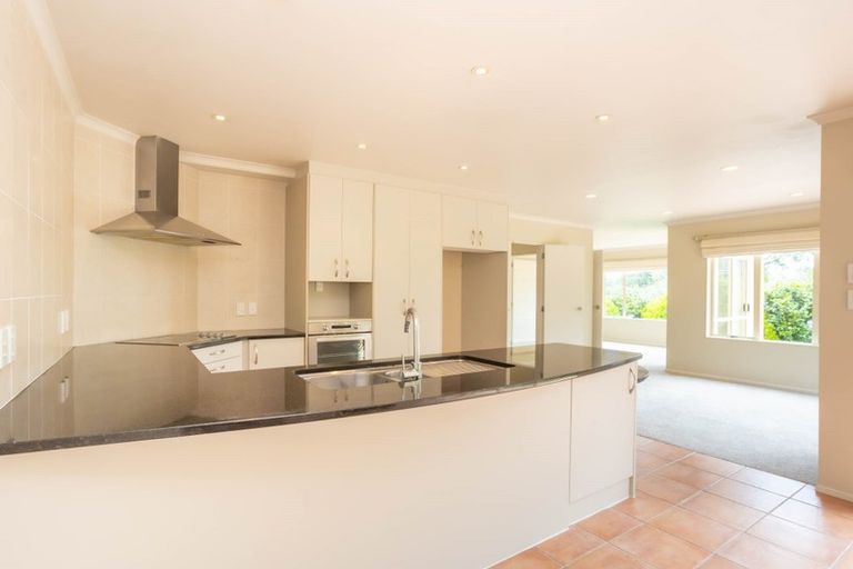Photo of property in 40 Monte Cassino Place, Birkdale, Auckland, 0626