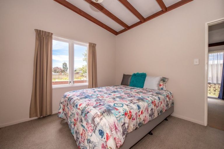 Photo of property in 1/83 Romilly Street, Westport, 7825