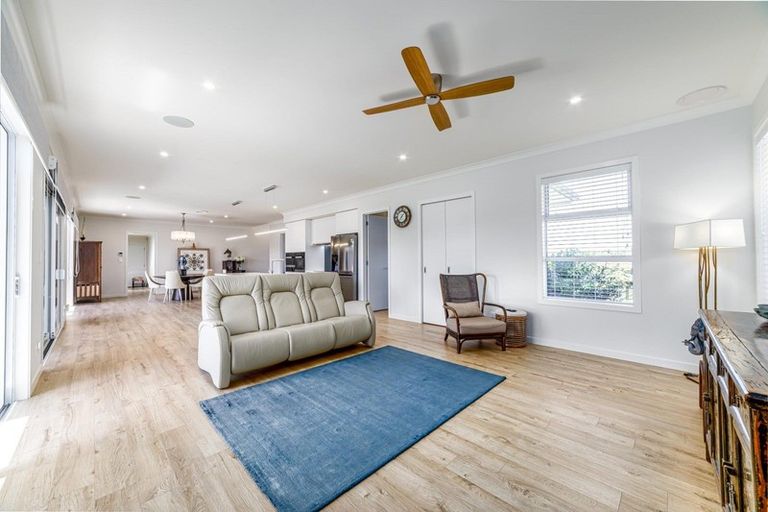 Photo of property in 9 Pukeko Grove, Cambridge, 3434