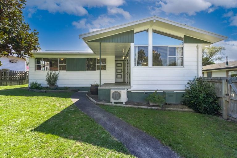 Photo of property in 13 Splitt Avenue, Glenview, Hamilton, 3206