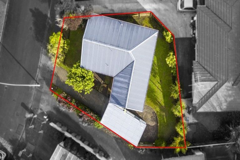 Photo of property in 8f1- Tulsa Grove, Totara Park, Upper Hutt, 5018