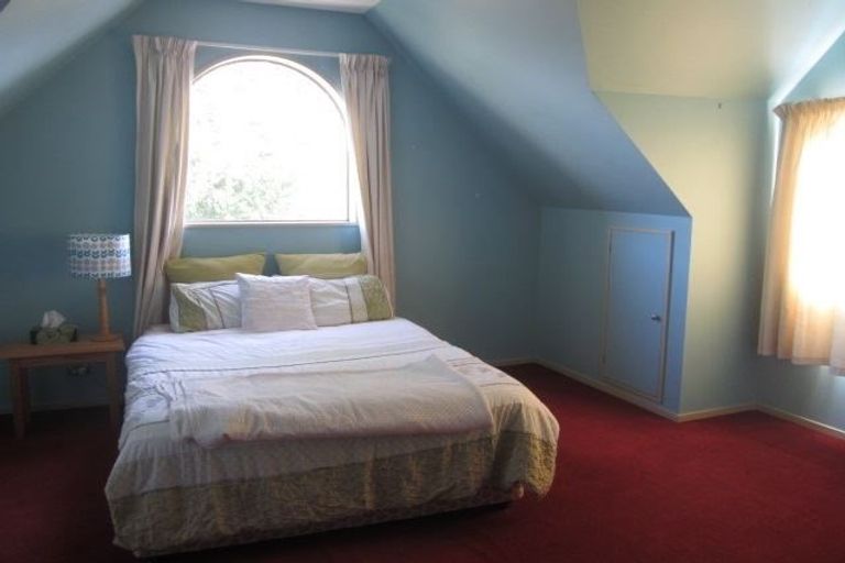 Photo of property in 7a Nortons Road, Avonhead, Christchurch, 8042