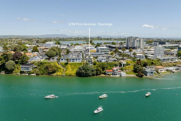 Photo of property in 2/14 First Avenue, Avenues, Whangarei, 0110
