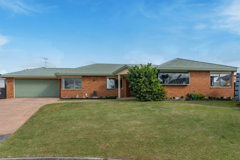 Photo of property in 5 Maahutaupeke Place, St Andrews, Hamilton, 3200