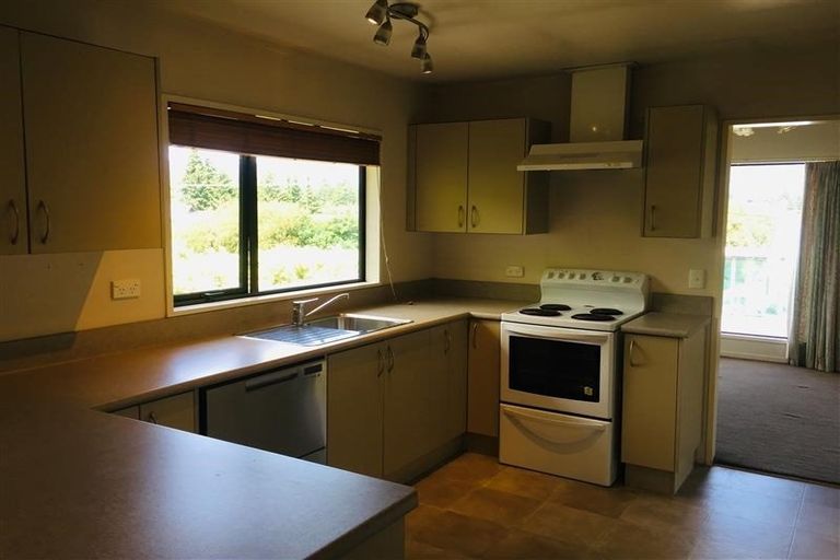 Photo of property in 40 Hedditch Street, Wanaka, 9305