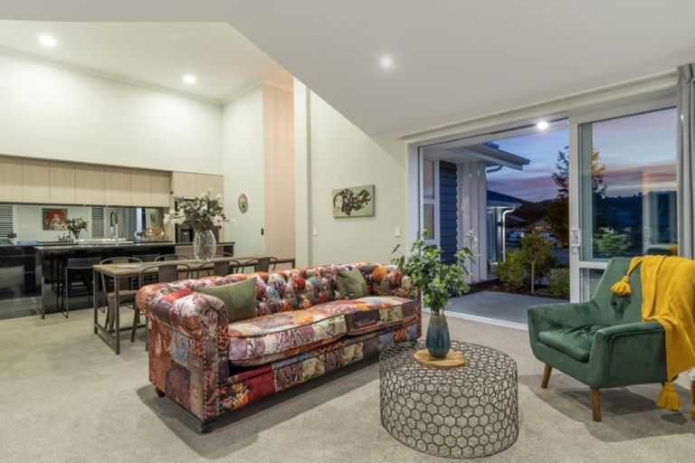 Photo of property in 231 Lakes Boulevard, Pyes Pa, Tauranga, 3112