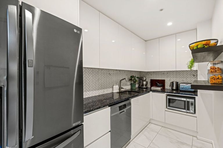 Photo of property in 29 Rossall Street, Merivale, Christchurch, 8014