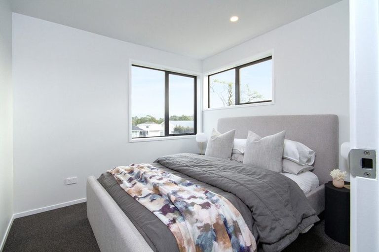 Photo of property in 5 Whati Lane, Henderson, Auckland, 0612
