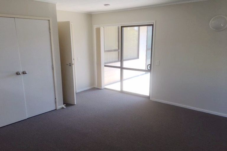 Photo of property in 184a Rathgar Road, Henderson, Auckland, 0610