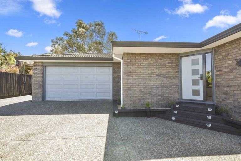 Photo of property in 96 Brian Crescent, Stanmore Bay, Whangaparaoa, 0932