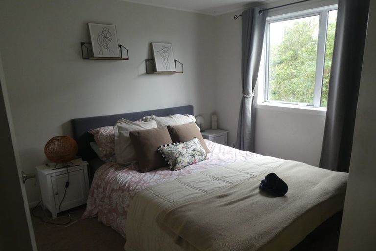 Photo of property in 1/23 Maple Grove, Maungaraki, Lower Hutt, 5010