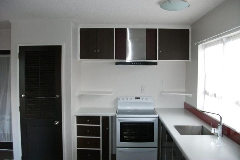 Photo of property in 6 Shera Street, Acacia Bay, Taupo, 3330