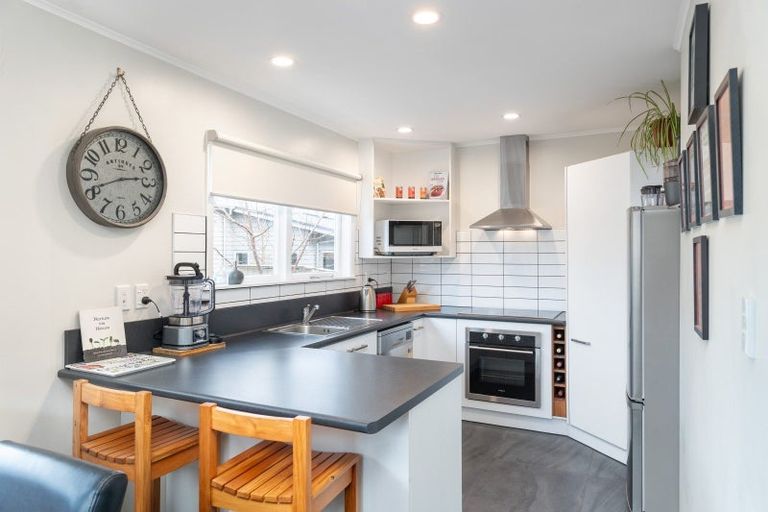 Photo of property in 5a Gloucester Street, Silverstream, Upper Hutt, 5019