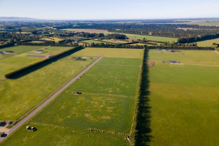 Photo of property in 1675b West Coast Road, Kirwee, 7671