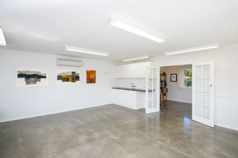 Photo of property in 339 Seafield Road, Eskdale, Napier, 4182