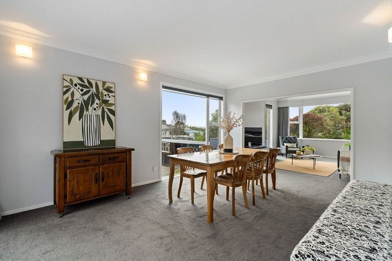 Photo of property in 3 Gonville Street, Tawa, Wellington, 5028