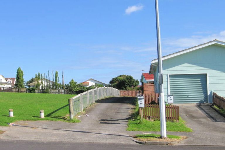 Photo of property in 68 Charntay Avenue, Clover Park, Auckland, 2019