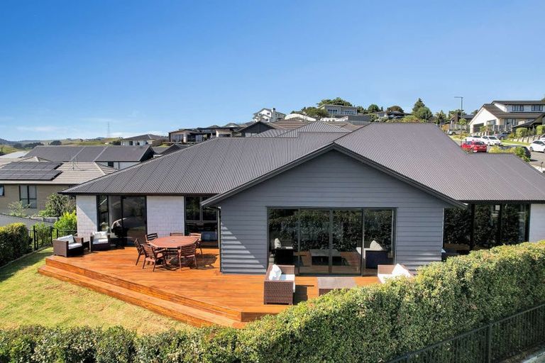 Photo of property in 90 Adler Drive, Ohauiti, Tauranga, 3112