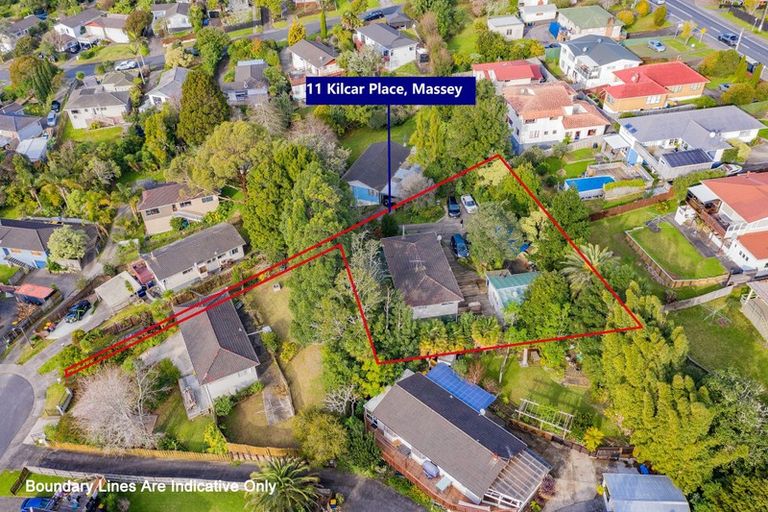 Photo of property in 11 Kilcar Place, Massey, Auckland, 0614