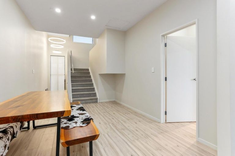 Photo of property in 21c Cherry Tree Place, Massey, Auckland, 0614