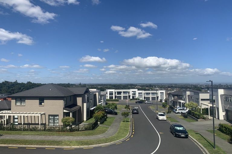 Photo of property in 22 Matairangi Avenue, Totara Heights, Auckland, 2105