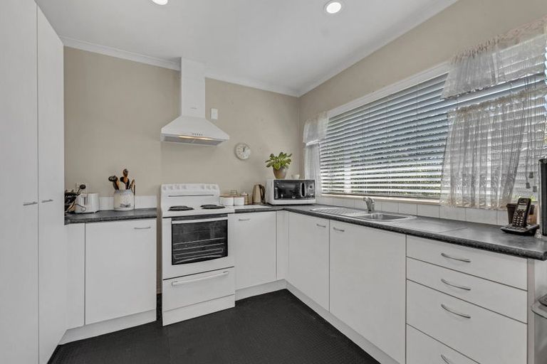 Photo of property in 9/36 Growers Lane, Mangere East, Auckland, 2024