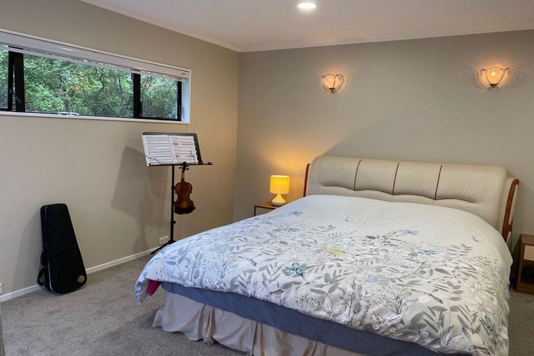 Photo of property in 18 Konini Road, Titirangi, Auckland, 0604