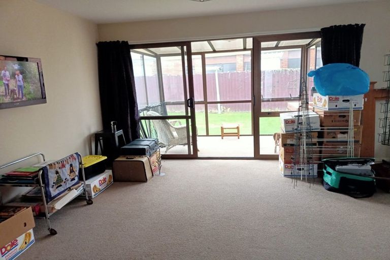 Photo of property in 1/21 Royleen Street, Casebrook, Christchurch, 8051