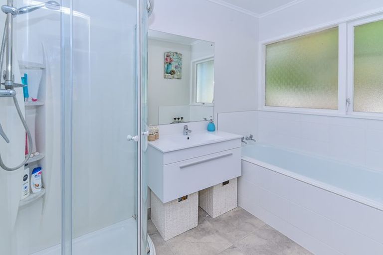 Photo of property in 1/54 Great South Road, Manurewa, Auckland, 2102