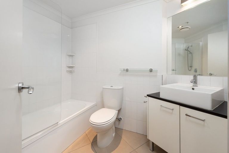 Photo of property in 204/332 Maunganui Road, Mount Maunganui, 3116