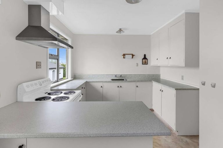 Photo of property in 2 Milton Street, Gore, 9710
