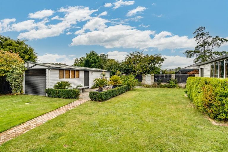 Photo of property in 130 Gloucester Street, Taradale, Napier, 4112
