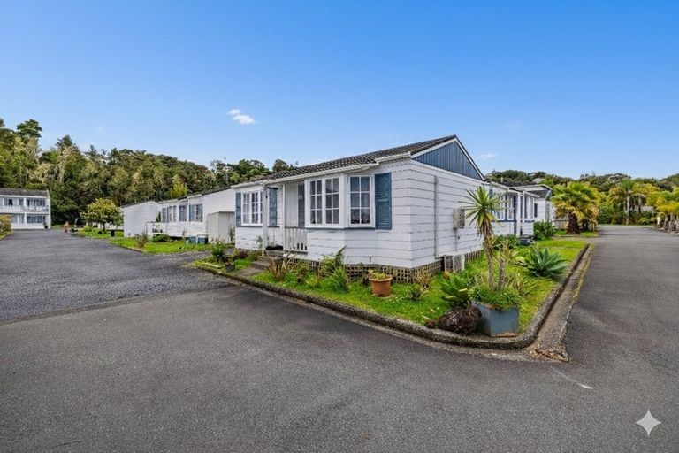 Photo of property in 8/4 Tohitapu Road, Paihia, 0200