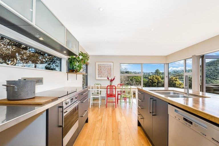 Photo of property in 151 Totara Road, Miramar, Wellington, 6022