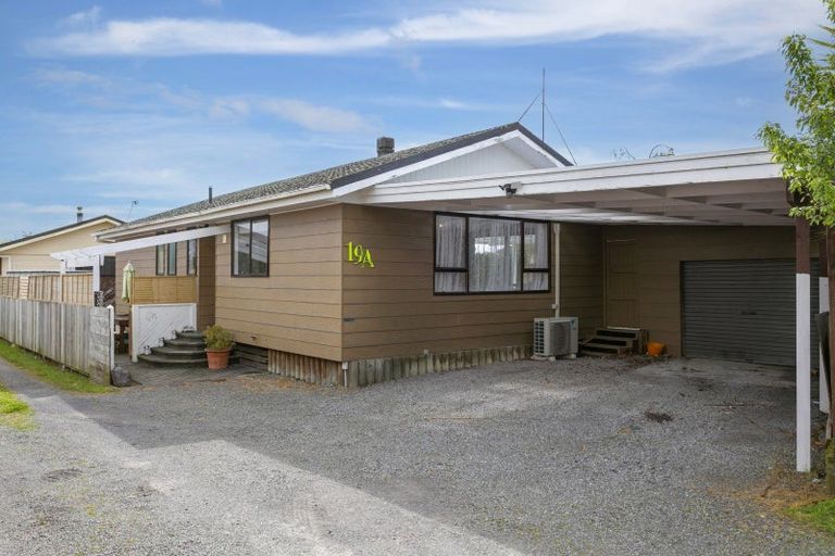Photo of property in 19 Arthur Crescent, Hilltop, Taupo, 3330