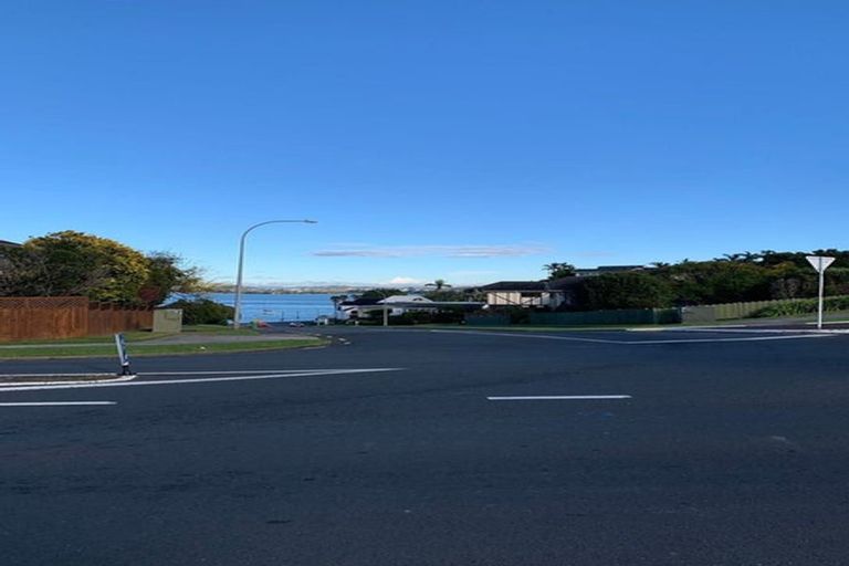Photo of property in 2/116 Bucklands Beach Road, Bucklands Beach, Auckland, 2012