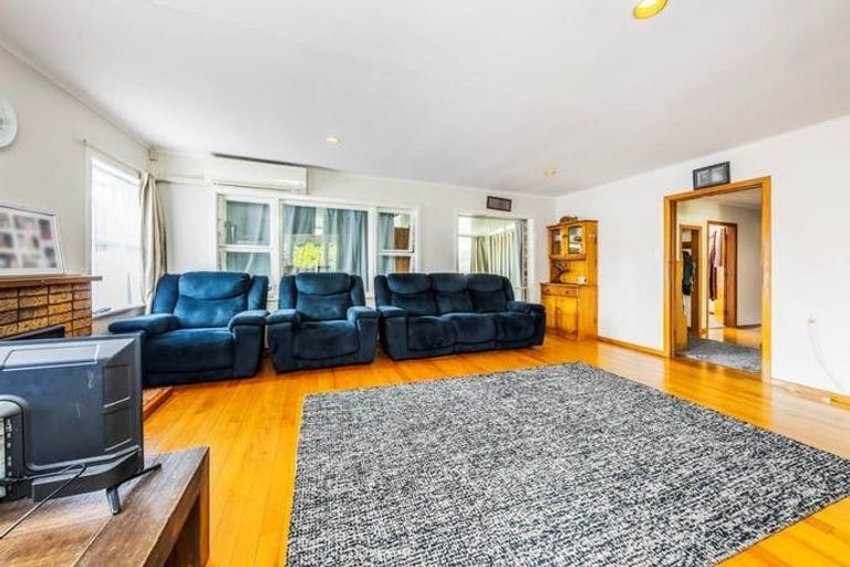 Photo of property in 19 Callis Avenue, Opaheke, Papakura, 2113