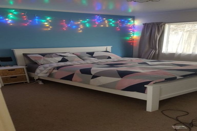 Photo of property in 2f4 Takatimu Way, Johnsonville, Wellington, 6037