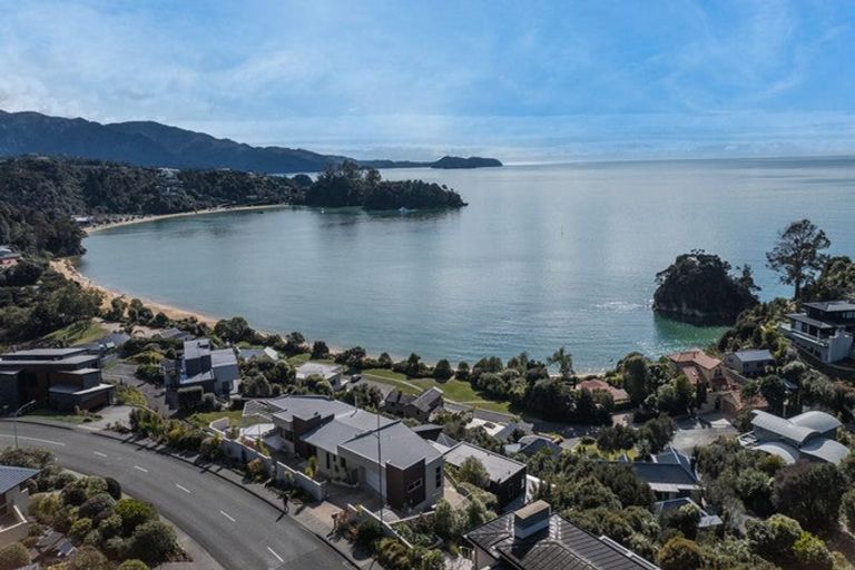 Photo of property in 1 Portland Place, Kaiteriteri, Motueka, 7197