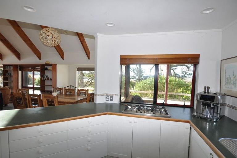 Photo of property in 100 Tangiteroria Lane, Pauanui, Hikuai, 3579