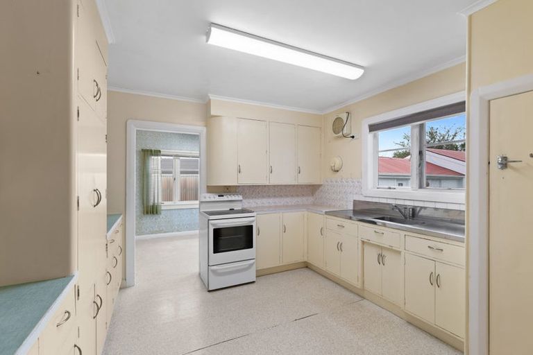 Photo of property in 10 Clarke Avenue, Te Aroha, 3320