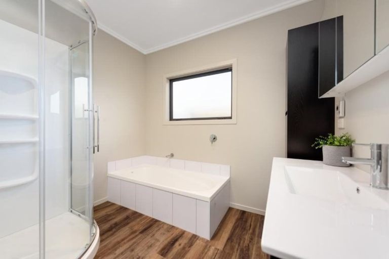 Photo of property in 17 Margaret Road, Bellevue, Tauranga, 3110