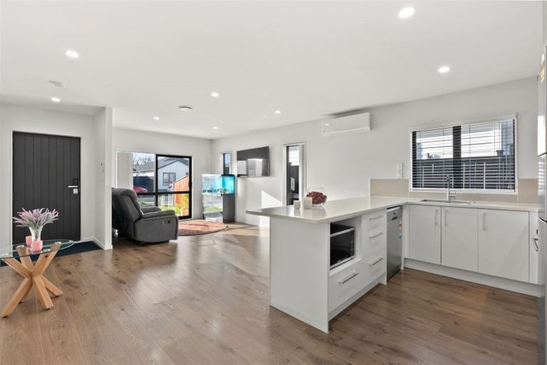 Photo of property in 8 Silver Beech Street, Takanini, 2110