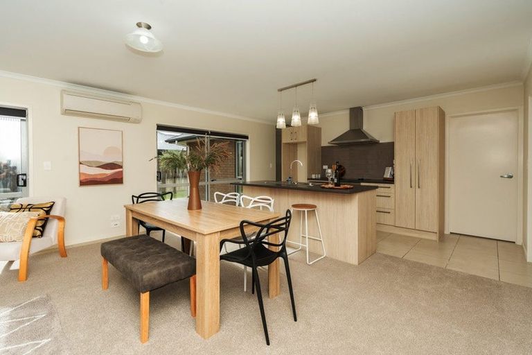 Photo of property in 8 Arista Way, Rototuna North, Hamilton, 3210