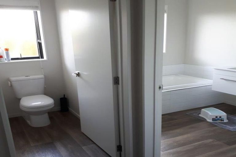 Photo of property in 10 Greenstone Street, Rolleston, 7614