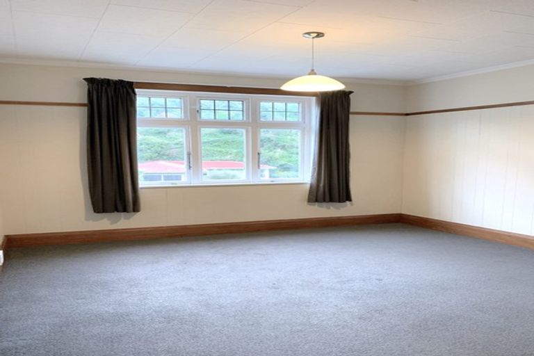 Photo of property in 305 Ohiro Road, Brooklyn, Wellington, 6021