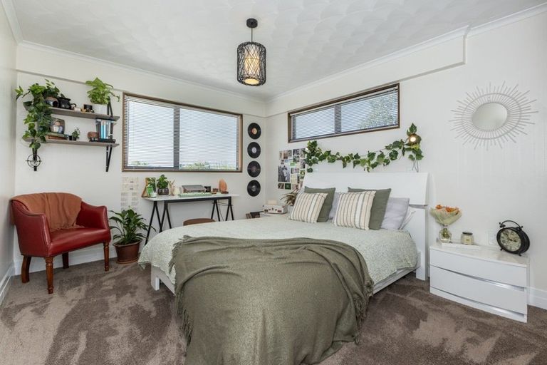 Photo of property in 7 Moana Place, Taradale, Napier, 4112