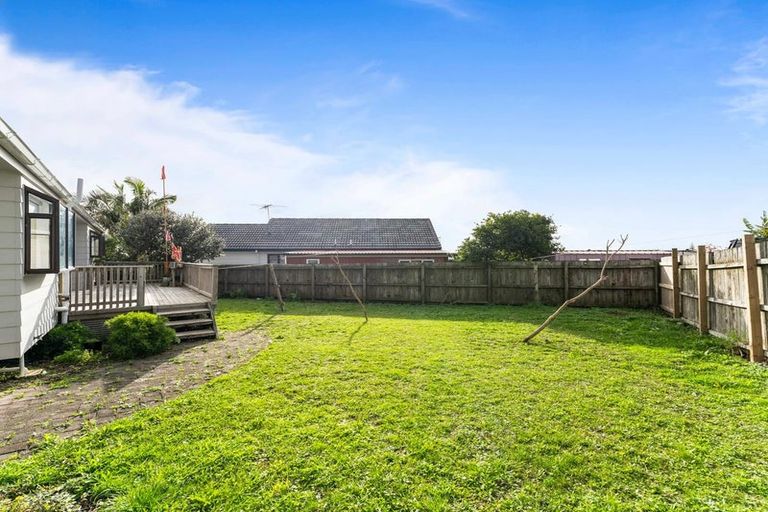 Photo of property in 61 Charntay Avenue, Clover Park, Auckland, 2019
