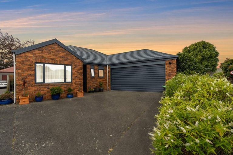 Photo of property in 54 Parade Court, Addington, Christchurch, 8024